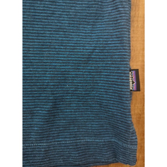 Patagonia Men's Cotton in Conversion Lightweight Striped Blue Polo - Picture 3 of 4
